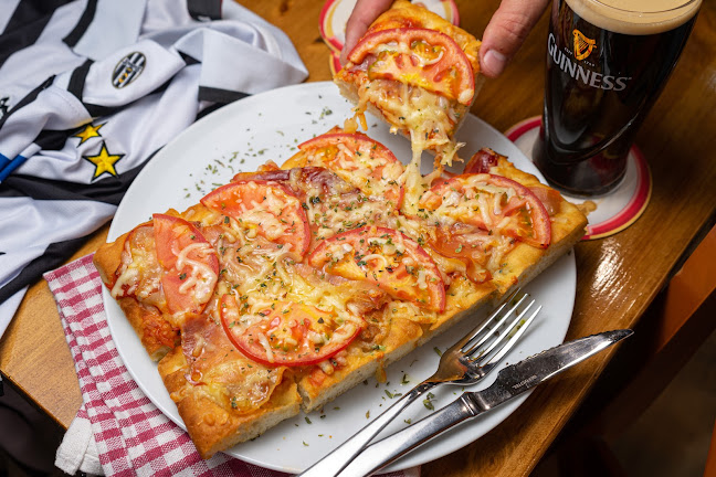 Cheers Sports Bar & Restaurant - Gastronomia e hotelaria