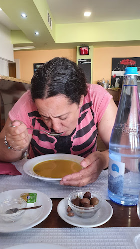 Opinii despre Restaurante "O Serrado" apenas serviço de almoço în Arazede - Gastronomia e hotelaria