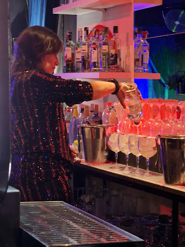 Opinii despre Glitz Club Leiria în Boa Vista - Gastronomia e hotelaria