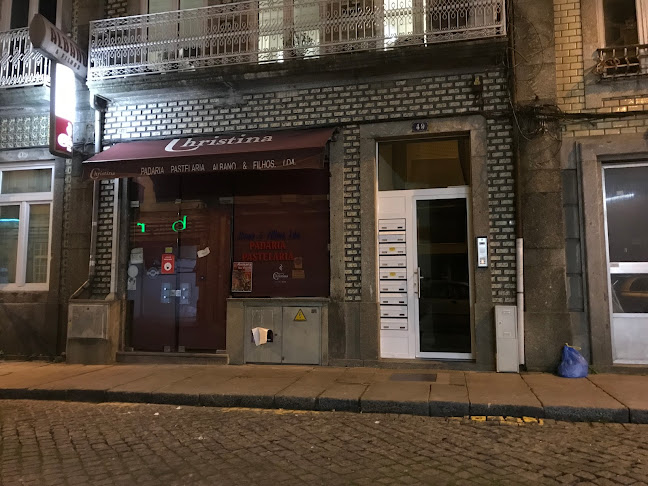 R. de Santo André 49, 4710-308 Braga