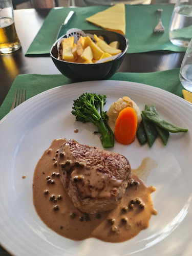 http://cafe-restaurante-casa-da-vinha.blogspot.ch/