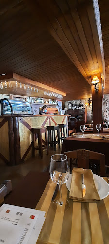 Largo da Praça Velha 17, 4700-439 Braga