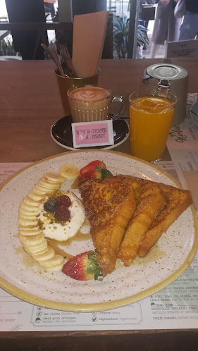 Largo de Alberto Pimentel 4, 4050-214 Porto