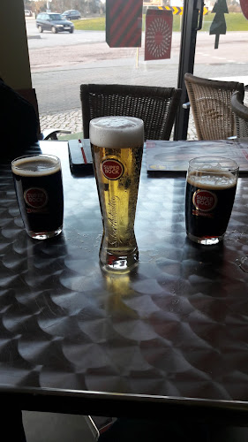 Comentarii opinii despre Jaca