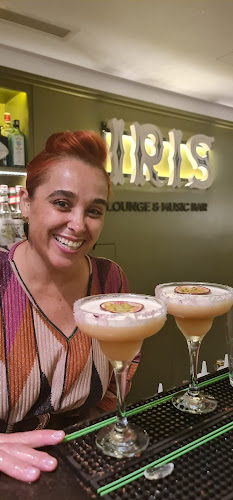Revolucion Cocktail Bar - Gastronomia e hotelaria