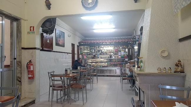 Opinii despre Cafe Rosita în Póvoa de Santa Iria - Gastronomia e hotelaria