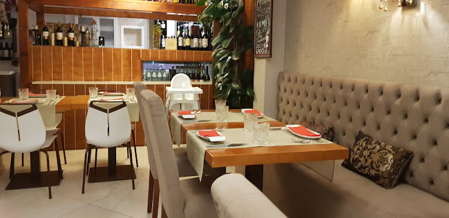 Av. Manuel Remígio, 2450-106 Nazaré