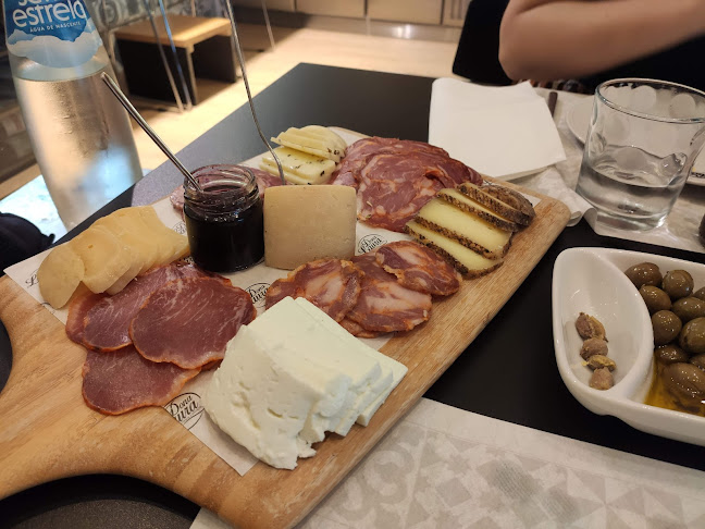 Reviews of Dona Laura in Évora - Gastronomia e hotelaria