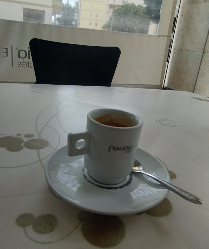 Opinii despre Pastelaria Cor De Rosa în Alverca do Ribatejo - Gastronomia e hotelaria