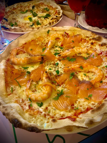 R. Cândido dos Reis 81, 2800-270 Almada