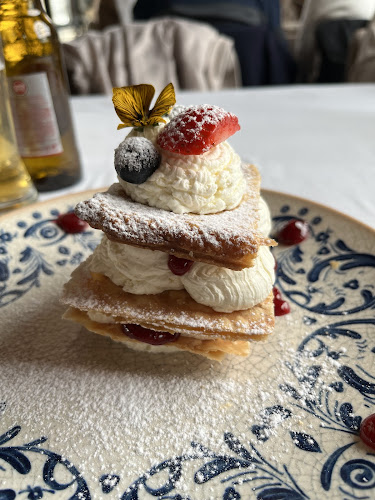 Opinii despre Armazém do Peixe în Vila Nova de Gaia - Gastronomia e hotelaria