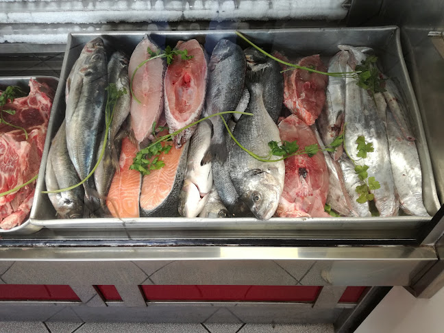 Tasquinha Do Trinchas Bar Incrivel Almadense - Almada