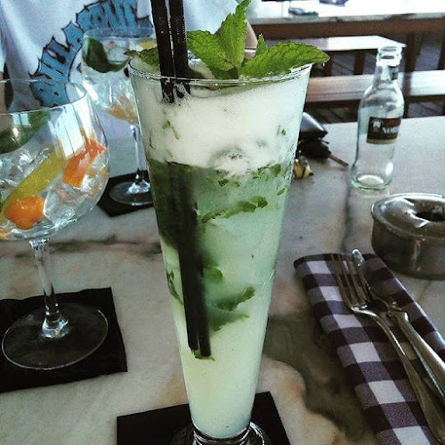 Armazem B, loja 9, Av. Infante Dom Henrique Armazém B, Loja 8, 1900-264 Lisboa