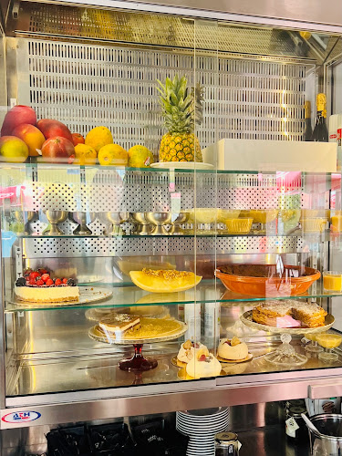 Opinii despre Café São João în Fonte da Telha - Gastronomia e hotelaria