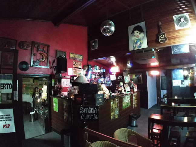 Manecas Bar - Gastronomia e hotelaria