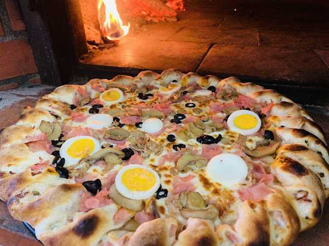 Pizzaria Forno D'Ouro TÁBUA - Gastronomia e hotelaria