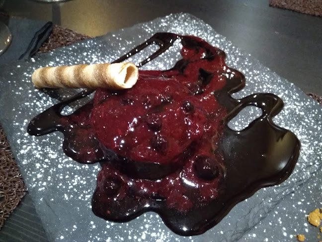 Dona Taska - Gastronomia e hotelaria