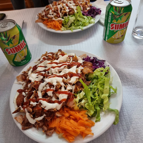 Syed Döner Kebab - Gastronomia e hotelaria