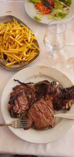 Churrasqueira Santa Eulália - Gastronomia e hotelaria