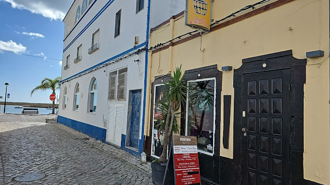 Meia Pipa Bar - Alvaro Manuel Dos Santos Regueira - Santa Luzia