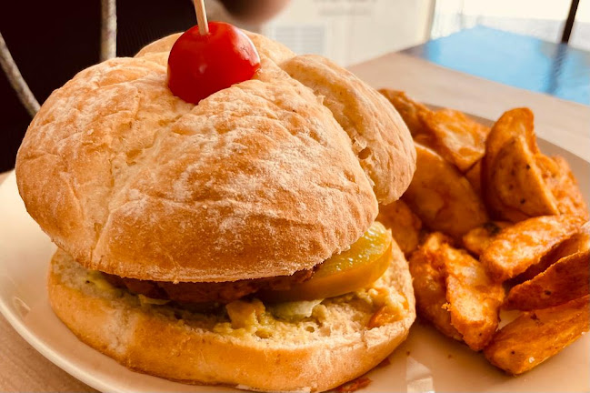 R. Serpa Pinto 2, 8100-714 Loulé