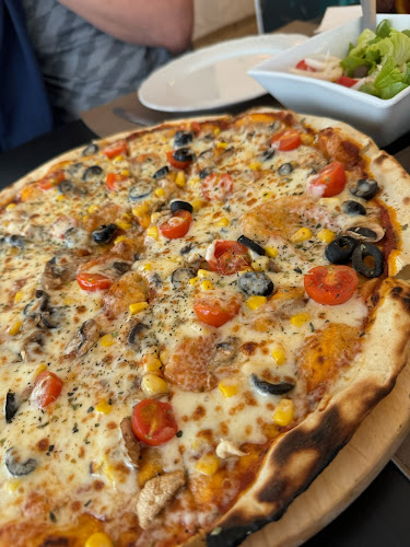 Opinii despre Pizzaria Soares în Cabeça Santa - Gastronomia e hotelaria