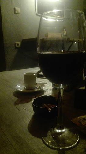 DOC Bifanas - Gastronomia e hotelaria