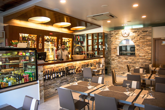 Pizzaria Favorita - Gastronomia e hotelaria