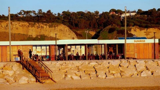 Av. Gen. Humberto Delgado, 2825-280 Costa da Caparica