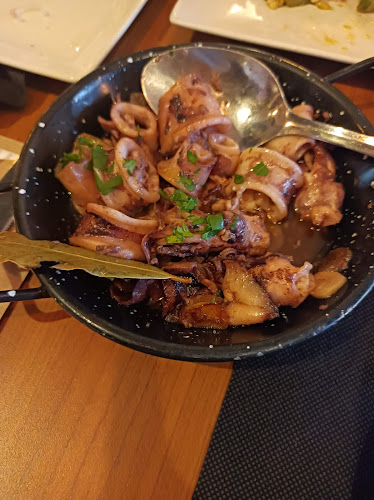 Coral Food and Wine Tapas - Quarteira