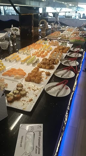 Restaurante WOK MONDEGO Open Times