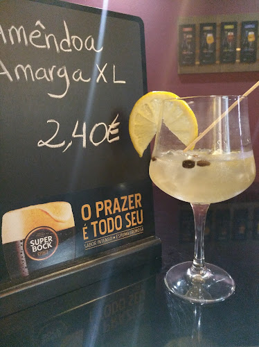 Amnésia Bar - Gastronomia e hotelaria