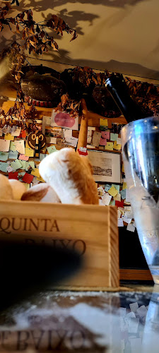 Praça dos Poveiros 122, 4000-393 Porto