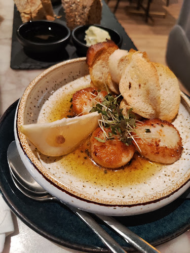 Comentarii opinii despre ALIBI by YoursPorto