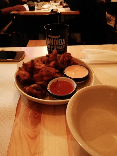 CÃO VADIO - Gastronomia e hotelaria