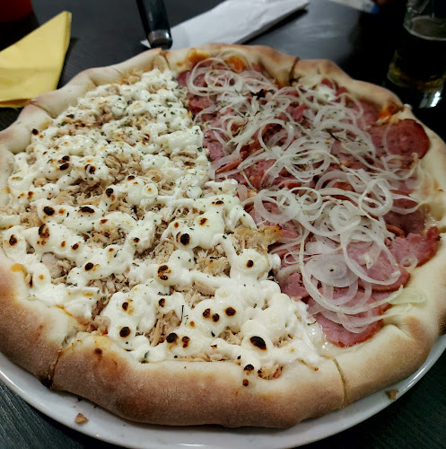 X Dog - Gastronomia e hotelaria