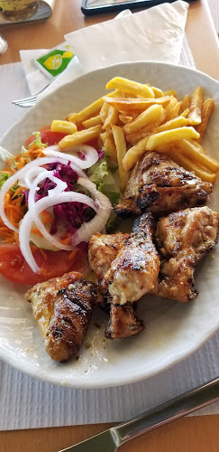 Trópico Beach Bar - Gastronomia e hotelaria