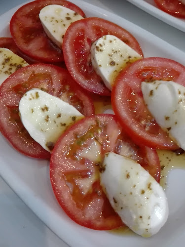 Comentarii opinii despre Cave Bar