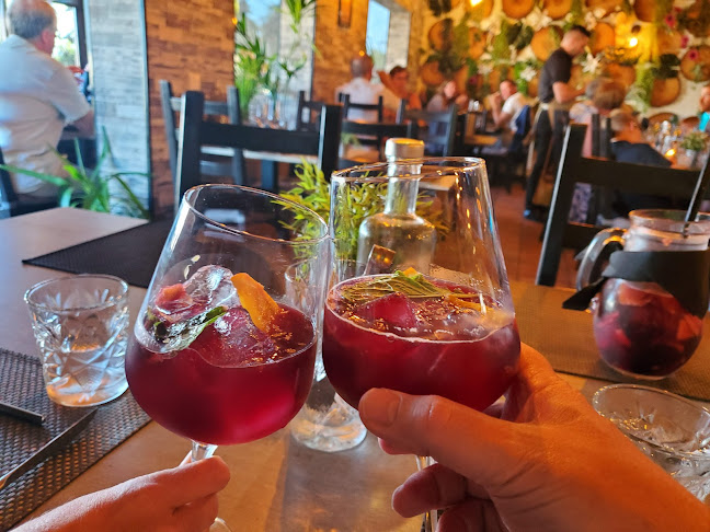 Comentarii opinii despre Tasca 26