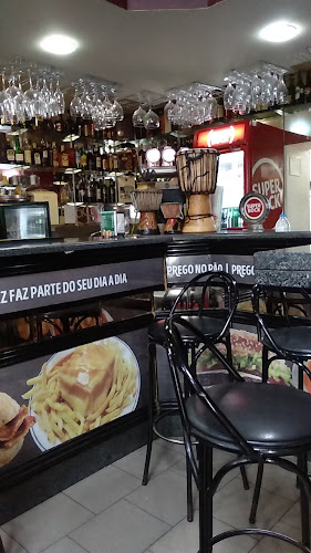 Opinii despre Café O MAGRIÇO în Fafe - Gastronomia e hotelaria