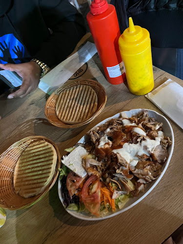 https://m.facebook.com/pages/Estambul-Doner-Kebap/283791198475378