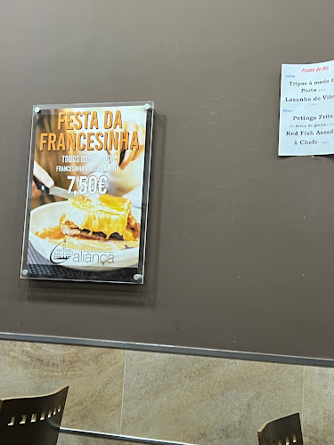 Av. dos Aliados 152, 4000-067 Porto