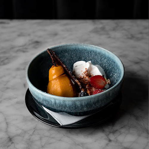 ALIBI by YoursPorto - Gastronomia e hotelaria