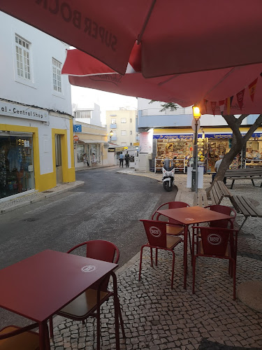 R. 25 de Abril, 8500-005 Alvor