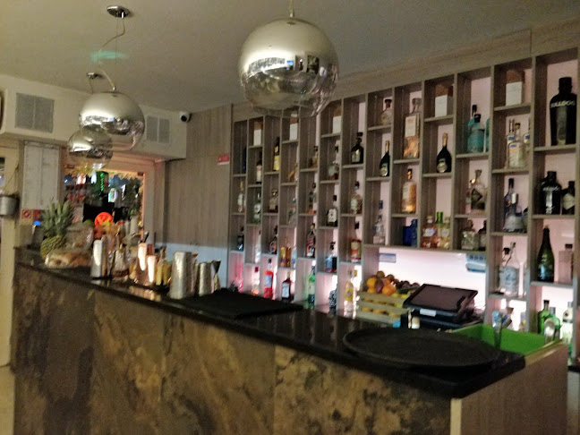 Opinii despre Praça Santo Thyrso în Santo Tirso - Gastronomia e hotelaria