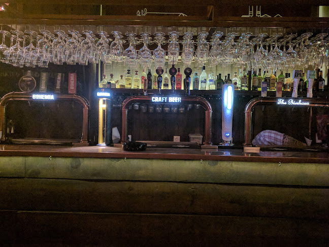 R. de Cândido dos Reis 85, 4050-152 Porto