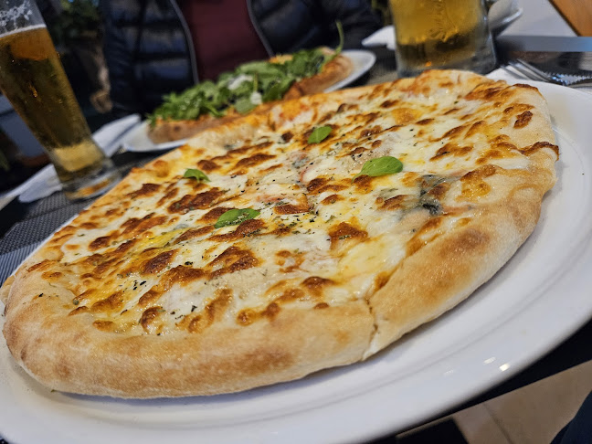 Opinii despre Pizzaria Forno D'Ouro TÁBUA în Tábua - Gastronomia e hotelaria