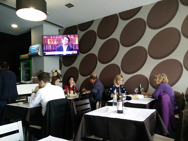 Opinii despre Ordem No Prato în Burgães - Gastronomia e hotelaria