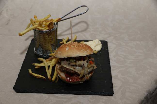 Spot Food & Drinks - Porto