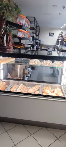 Opinii despre Pastelaria Moreira do rei în Moreira do Rei - Gastronomia e hotelaria